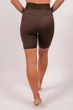 Indlæs billede til gallerivisning BARA - Mocha Pocket Shorts