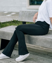 Indlæs billede til gallerivisning BARA - Black Office-Ready Tights