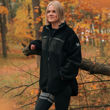 Indlæs billede til gallerivisning BARA - Black Sherpa Jacket