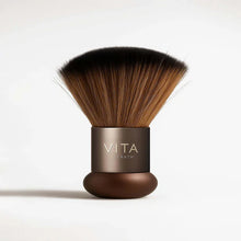 Indlæs billede til gallerivisning VITA LIBERATA - Silky Duster Giant Powder Brush - !!! NÝTT !!!