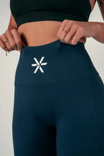 Indlæs billede til gallerivisning BARA -Dark Blue Long Pocket Shorts
