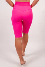 Indlæs billede til gallerivisning BARA - Hot Pink Long Pocket Shorts