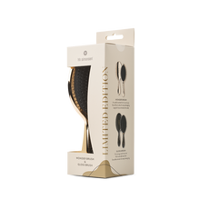 Indlæs billede til gallerivisning HH Simonsen - Wonder&Gloss Brush - Glossy Gold AW26 (GEV GÆTUR undanbílegging - væntast í føroyum uml. 3. nov.)