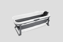 Indlæs billede til gallerivisning TUBFAMILY - Special edition Foldebadekar til voksne med låg, digital termometer og fodmassage - 150 cm - Grå - XL (Inkl. pude, ekstra prop og slange)