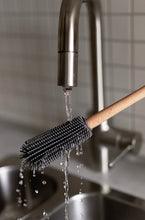 Indlæs billede til gallerivisning AYA&IDA - Bottle brush