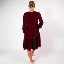 Indlæs billede til gallerivisning BARA - Wine Velvet Dress
