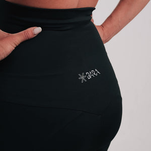 BARA - Black Maternity Pocket Shorts