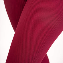 Indlæs billede til gallerivisning BARA - Burgundy Ribbed Seamless Tights