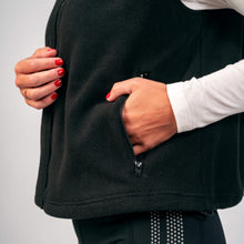 Indlæs billede til gallerivisning BARA - Black Essential Fleece Vest