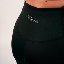 Indlæs billede til gallerivisning BARA - Black Stripe Winter Tights