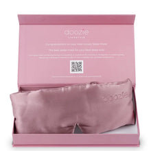 Indlæs billede til gallerivisning DOOZIE - Luxury Sleep Mask (Mulberry Silke i 22 momme - en kraftig kvalitet) - Dusty Rose