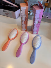 Indlæs billede til gallerivisning HH Simonsen - Wonder Brush - Pink Bloom (virði 199,95 kr.) - JÚST KOMIÐ