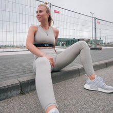 Indlæs billede til gallerivisning BARA - Stone Icon Tights (to lommer m/lynlås)