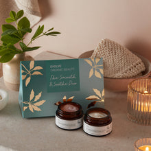 Indlæs billede til gallerivisning Evolve The Smooth & Soothe Duo - Gávueskja við dagkremi og andlitsskrubb (VIRÐI KR. 339,90)