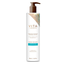Indlæs billede til gallerivisning VITA LIBERATA - Fabulous Gradual Tanning Lotion JUMBO 400 ml.