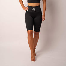 Indlæs billede til gallerivisning BARA - Black Pocket long Shorts NEW !! NOW WITHOUT FRONT SEAM