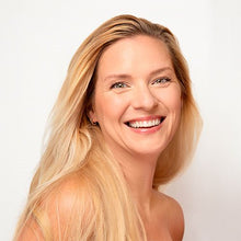 Indlæs billede til gallerivisning LAVINDE Copenhagen - Natural Glow Liquid Foundation 30 ML - 201C Cool Ivory