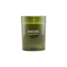 Indlæs billede til gallerivisning MERAKI Duftlys, Green herbal - h: 10.5 cm, dia: 8 cm - 35 tímar brennitíð
