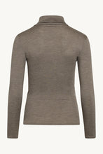 Indlæs billede til gallerivisning SPAR 20%: CLAIRE WOMAN - T-shirt, uld/silke Taupe Melange (med høj krave) - (70% Merino Uld 30% Silke)