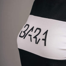 Indlæs billede til gallerivisning BARA - Black Sweater