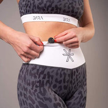 Indlæs billede til gallerivisning SPAR 20%: BARA - Grey Wild Tights