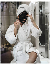 Indlæs billede til gallerivisning detox-tissue-mask-with-charcoal (1).jpg