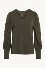 Indlæs billede til gallerivisning SPAR 30%: CLAIRE WOMAN - AYLA T- SHIRT - DEEP OLIVE (95%Viskose af Bamboo 5% Elasthan)
