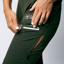 Indlæs billede til gallerivisning BARA- Khaki Wilderness Hiking Pants