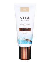 Indlæs billede til gallerivisning VITA LIBERATA - Beauty Blur Skin Tone Optimizer - LIGHT - (3-in-1 primer, tinted moisturiser & foundation).