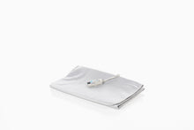 Indlæs billede til gallerivisning PRE-ORDER - RADIANT HEALTH Infrarød Yogamatte (tekur uml. 10-14 dagar at fáa heim, um tað er á goymslu i DK)