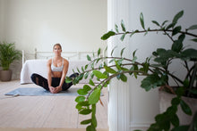 Indlæs billede til gallerivisning PRE-ORDER - RADIANT HEALTH Infrarød Yogamatte (tekur uml. 10-14 dagar at fáa heim, um tað er á goymslu i DK)