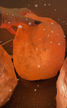 Indlæs billede til gallerivisning Himalaya salt lampe pink 6-8 kg
