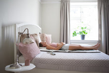 Indlæs billede til gallerivisning PRE-ORDER - RADIANT HEALTH Infrarød Terapimatte ( tekur uml. 10-14 dagar at fáa heim, um tað er á goymslu i DK)