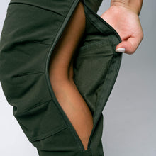 Indlæs billede til gallerivisning BARA- Khaki Wilderness Hiking Pants