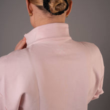 Indlæs billede til gallerivisning SPAR 20%: Pink Zip Sweater - BARA
