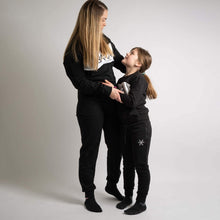 Indlæs billede til gallerivisning BARA - Kids Black Jogger