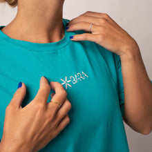 Indlæs billede til gallerivisning SPAR 20%: Teal T-Shirt Dress - BARA