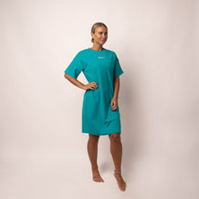 Indlæs billede til gallerivisning SPAR 20%: Teal T-Shirt Dress - BARA