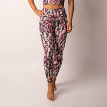 Indlæs billede til gallerivisning BARA - Pink Feather Tights