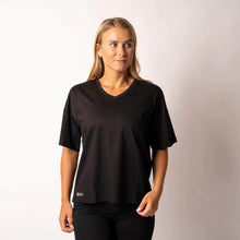 Indlæs billede til gallerivisning BARA - Black Recycled T-shirt