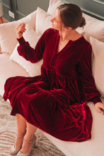 Indlæs billede til gallerivisning BARA - Wine Velvet Dress
