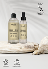 Indlæs billede til gallerivisning BYOMS - WOOL &amp; SILK - PROBIOTIC LAUNDRY LIQUID - Fleur Blanche - with silk extract 400 ML
