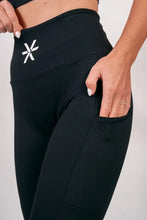 Indlæs billede til gallerivisning BARA - Black Utility Pocket Tights
