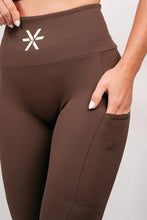 Indlæs billede til gallerivisning BARA - Mocha Utility Pocket Tights
