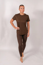 Indlæs billede til gallerivisning BARA - Mocha Refine T-shirt
