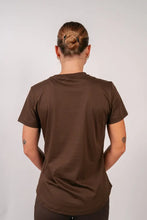 Indlæs billede til gallerivisning BARA - Mocha Refine T-shirt
