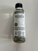 Indlæs billede til gallerivisning BYOMS - SENSITIVE - PROBIOTIC LAUNDRY LIQUID - ECOCERT - No perfumes (1000 ML)
