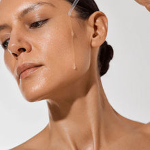 Indlæs billede til gallerivisning Vita Liberata - Tanning Anti Age Face  Serum - 15 ml. (selvbruner serum)
