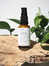 Indlæs billede til gallerivisning EVOLVE - AGE DEFYING LIFTING SERUM 10/30 ml (til øll) - (Beauty Shortlist Awards 2024: Editor&#39;s Choice Winner)
