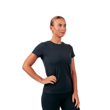 Indlæs billede til gallerivisning BARA - Black Namaste T-Shirt
